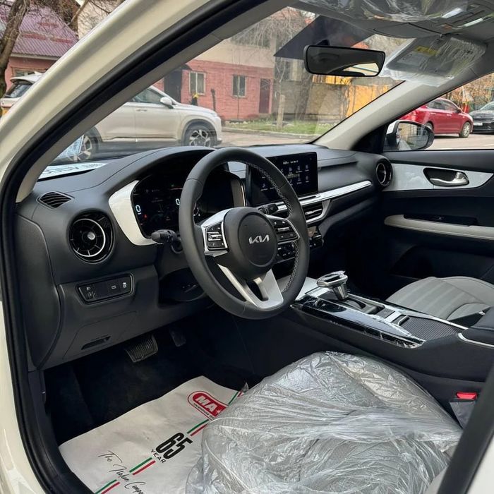 Kia K3 новая производство Китай