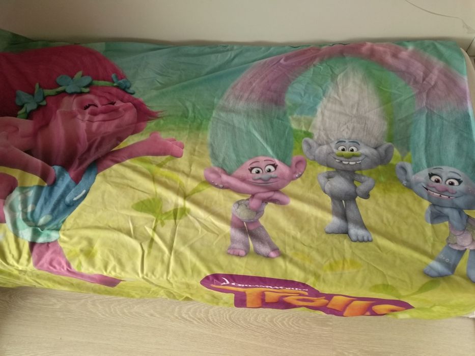 Шалте за детско легло