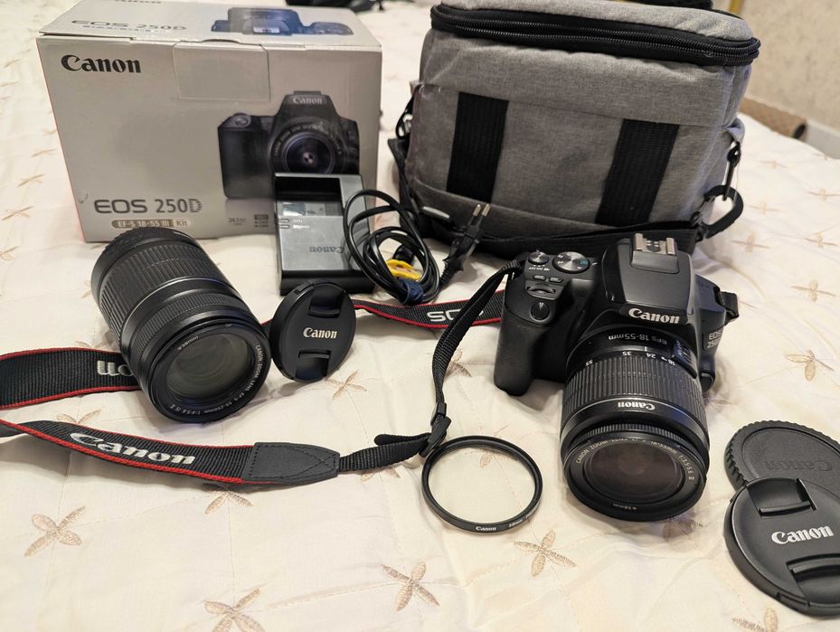 ФотоаппаратCanon EOS 250D Kit + Телеобъектив + Сумка