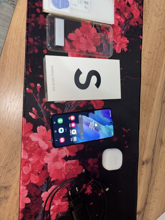Срочно продам S 21 FE 256гб