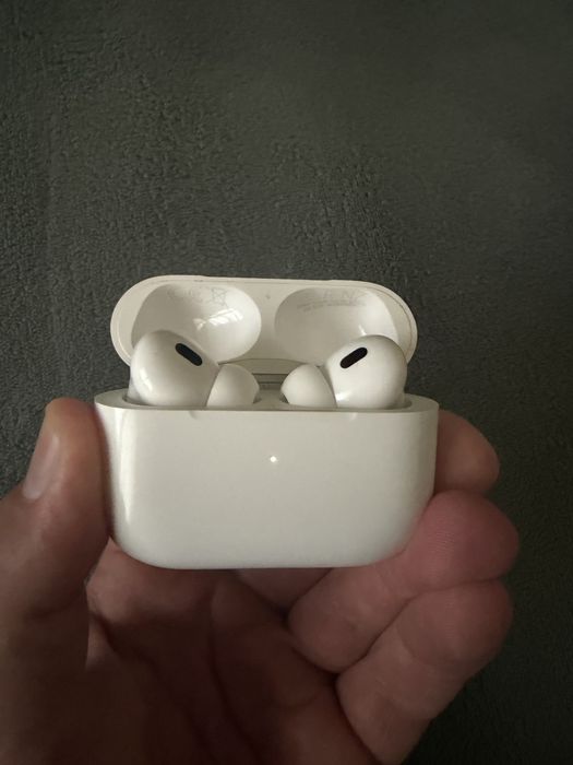 AirPods Pro (2nd generation)