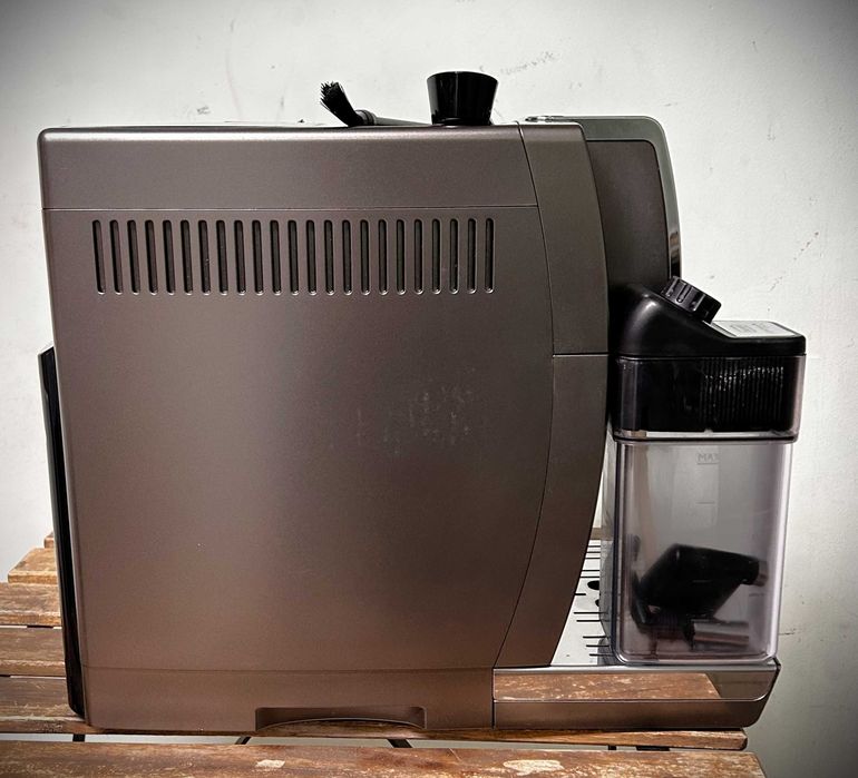 Кафемашина DeLonghi Dinamica Plus автомат + ГАРАНЦИЯ