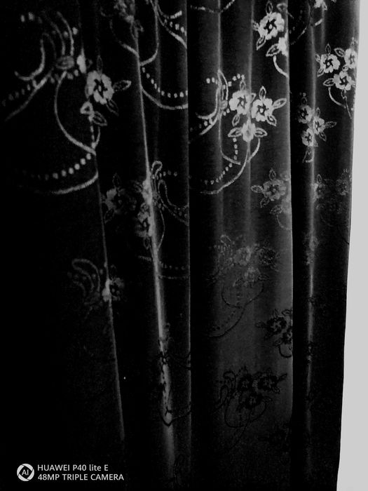 Нови рокли подходящи и за официални.