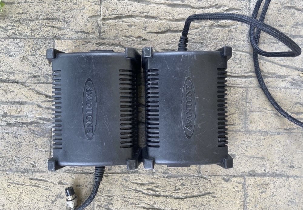 Avantone MixCubes power supply