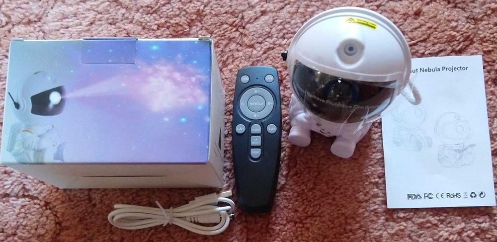 Звезден LED проектор астронавт Nebula Spaceman Light, дистанционно