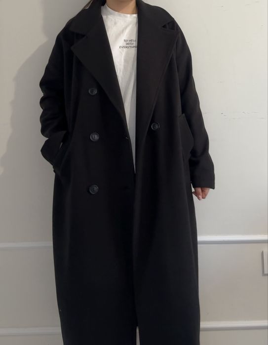 Пальто оверсайз фасона