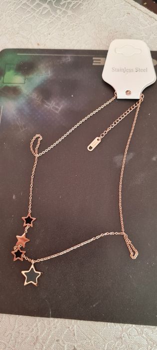 Колие от медицинска стомана