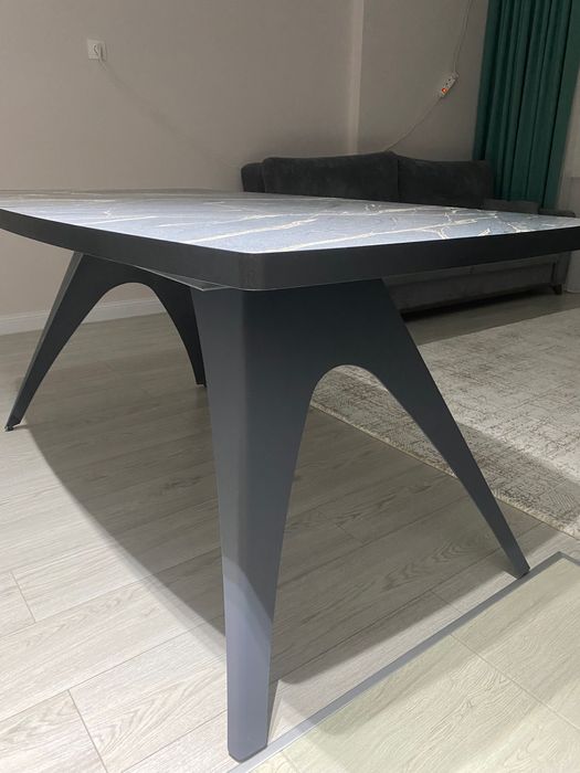 Стол для кухни обеденный