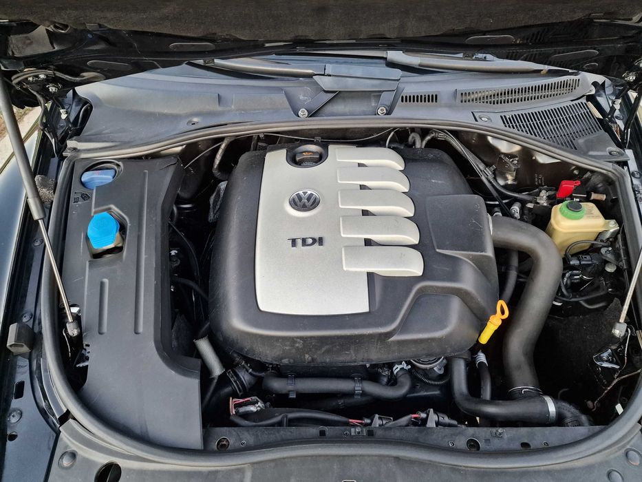 VW Touareg 2.5 TDI 4MOTION