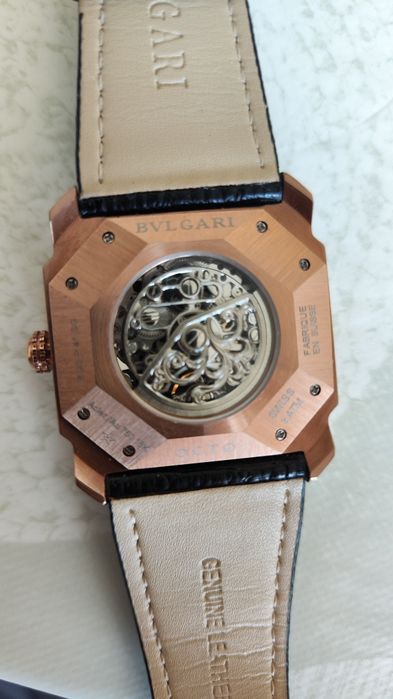 стильные мужские часы BVLGARI