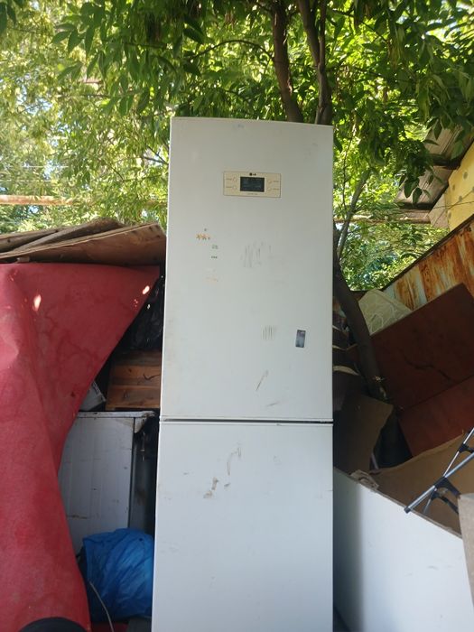 Халадилник LG жақсы жұмыс жасап тұр