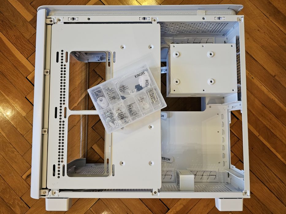Montech King 95 White компютърна кутия бяла  Монтех Кинг