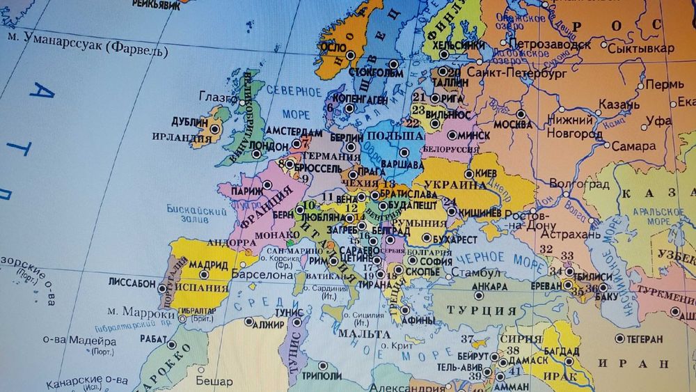 Карта европы политическая карта крупная. Европа и их столицы на карте. Политическая карта зарубежной европы со странами и столицами 3 класс. Политическая карта европы с названиями государств. Карта - европа.