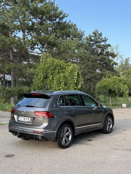 VW Tiguan R-line 2.0 4x4 -190cp / KM reali /VOPSEA ORIGINALA