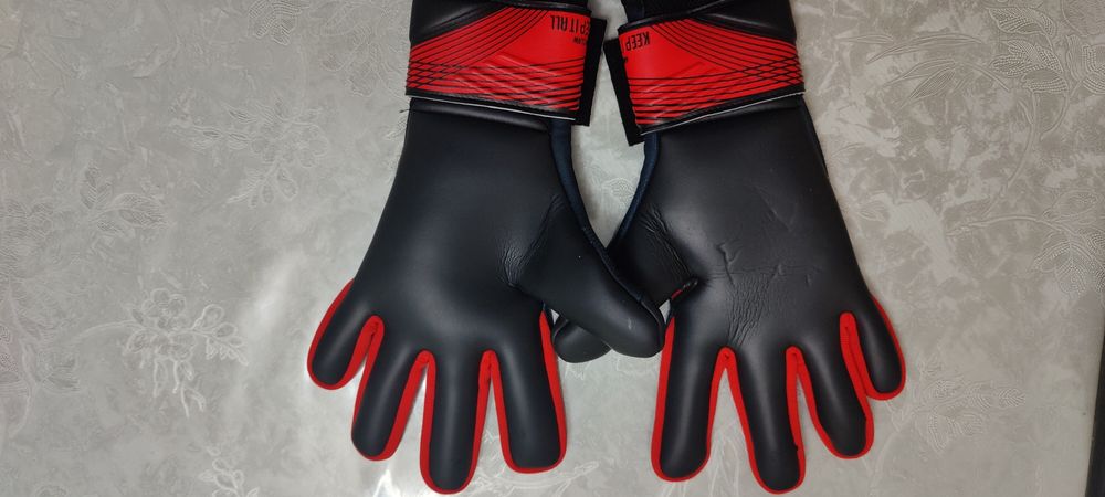 Вратарски Ръкавици *8