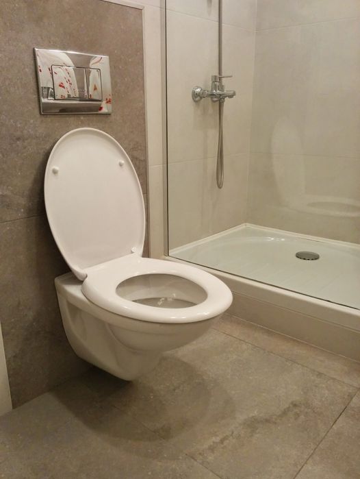 Апартамент под наем Ален Мак (журналист)