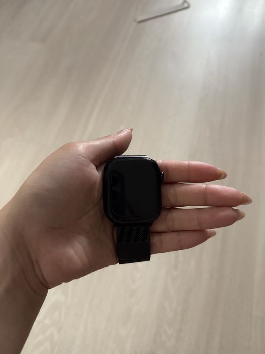 Часы Apple Watch 11 Series