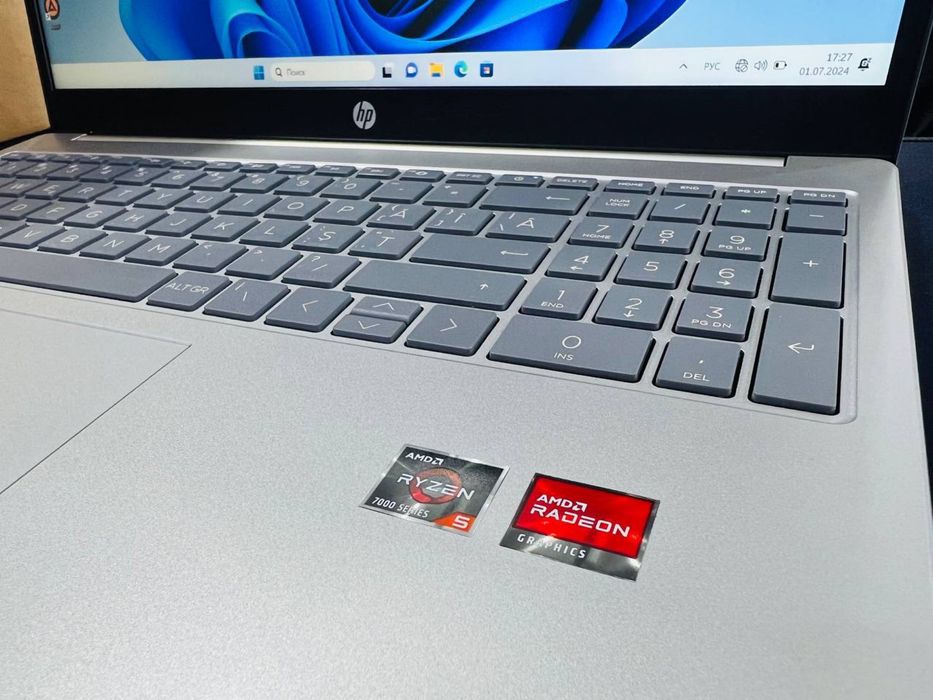 HP 15-fc0003nia Ryzen 5-7520U 8GB/512GB SSD