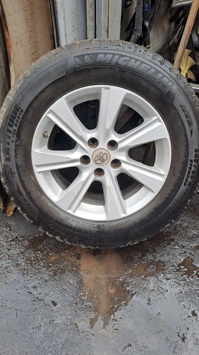 Колёсные диски на Тайота