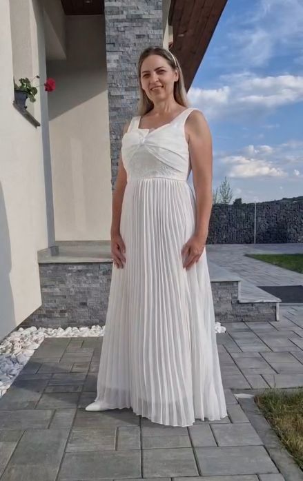 Rochie eleganta alba