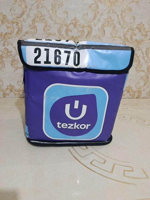 Uzum teskor sumkasi.