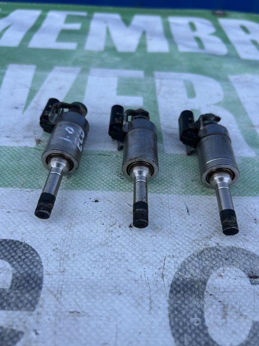 Injectoare Ford Focus 3 1.0 benzină Ecoboost 2013