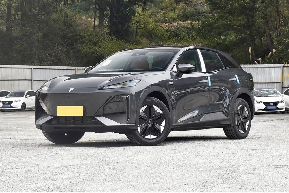 Deepal S07 215 Max Смарт сотувда тайёр