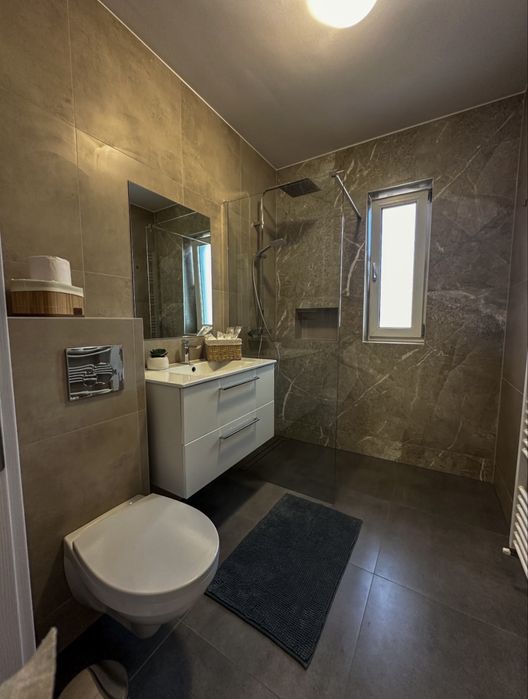 Apartament de inchiriat 68m, 2 camere, Cartierul Tineretului