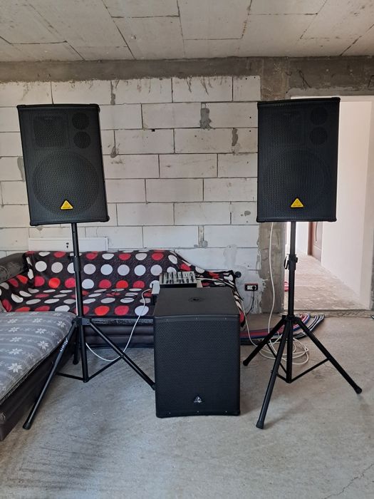 Boxe behringer  preț 3300