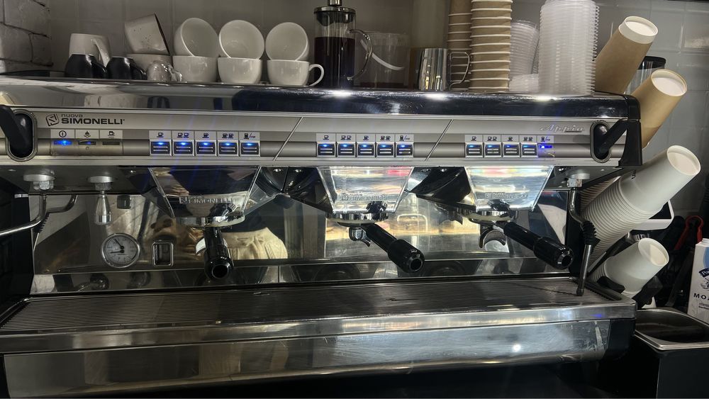 Продам кофемашину