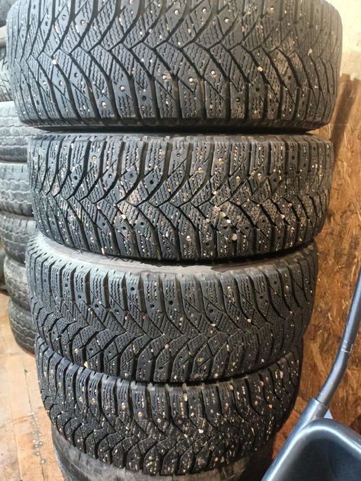 Продам диски с шинами Шевроле Авео