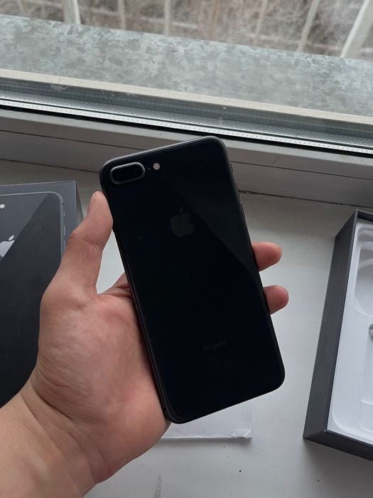 iPhone 8 Plus (8+) Отличное Состояние
