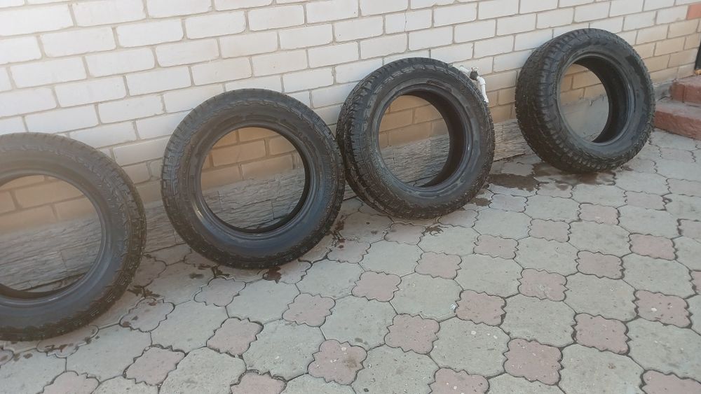 Продам шины 265/60/18 или меняю 195/65/15