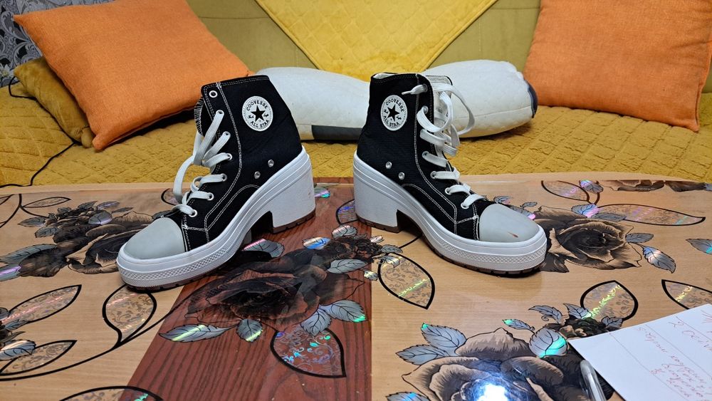 Спортни боти за пролет и есен.