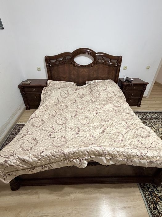 Спальный гарниртур, комод, кровать