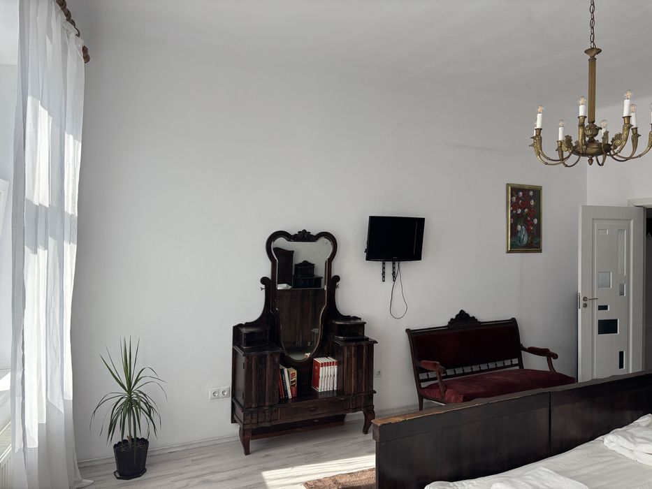 Inchiriez apartament centrul istoric Medias