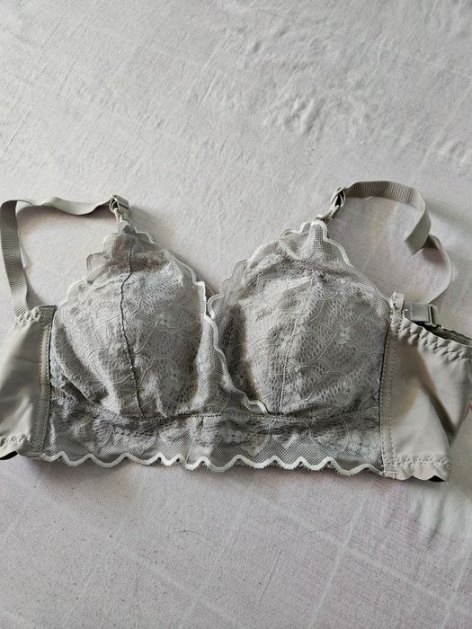 Ichki kiyim ayollarniki