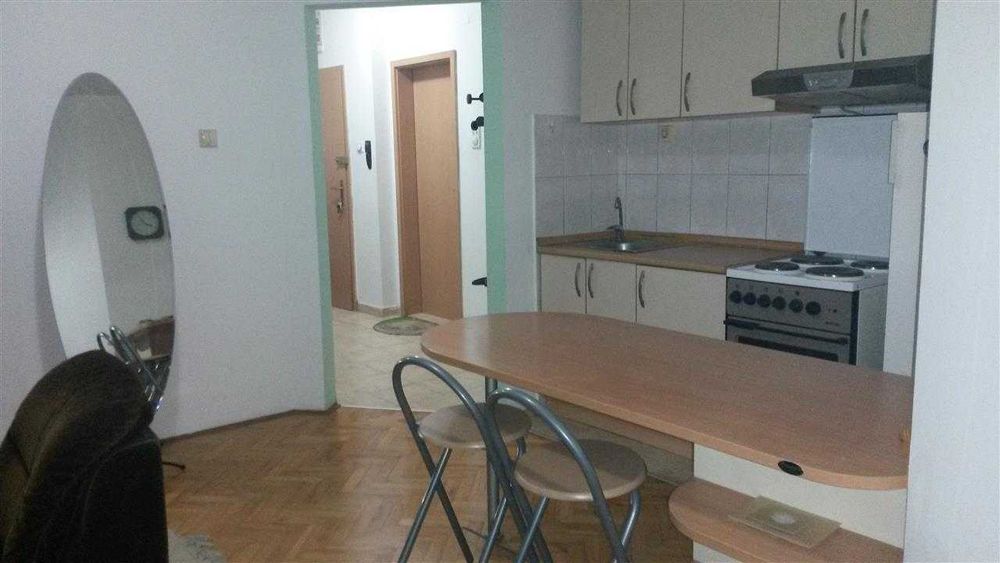 Дава се под наем Тристаен апартамент в Бургас, Лазур - 95 кв.м за 372.3 € - Снимка #3
