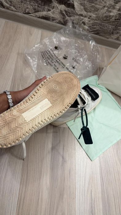 off white court 3.0