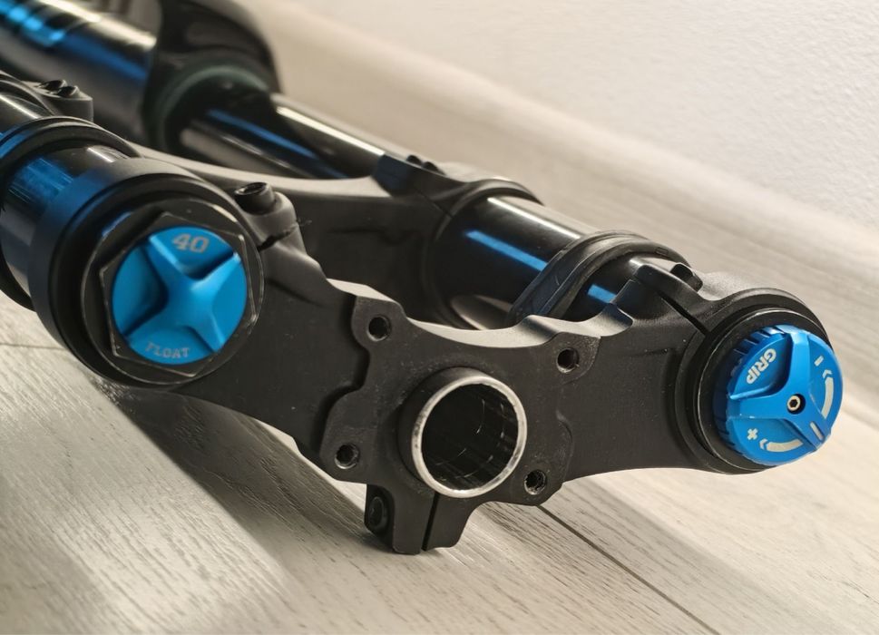 Furca fox 40 performance elite 2024