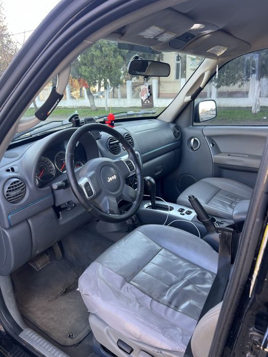 Jeep cherokee 2.8 Autoutilitara