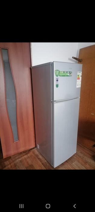 Холодильник  100000 тг