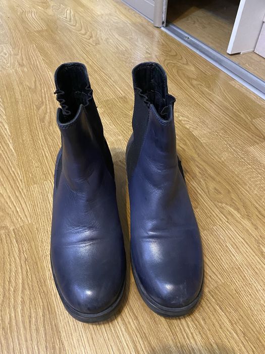 Продам осенние ботинки