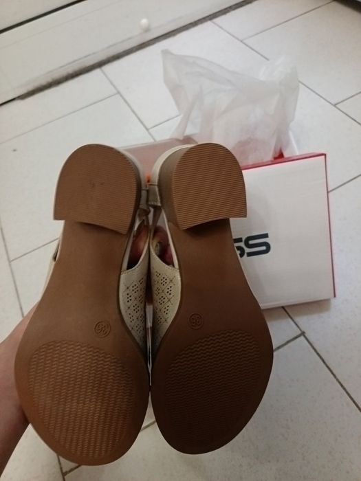 Дамски обувки естествена кожа