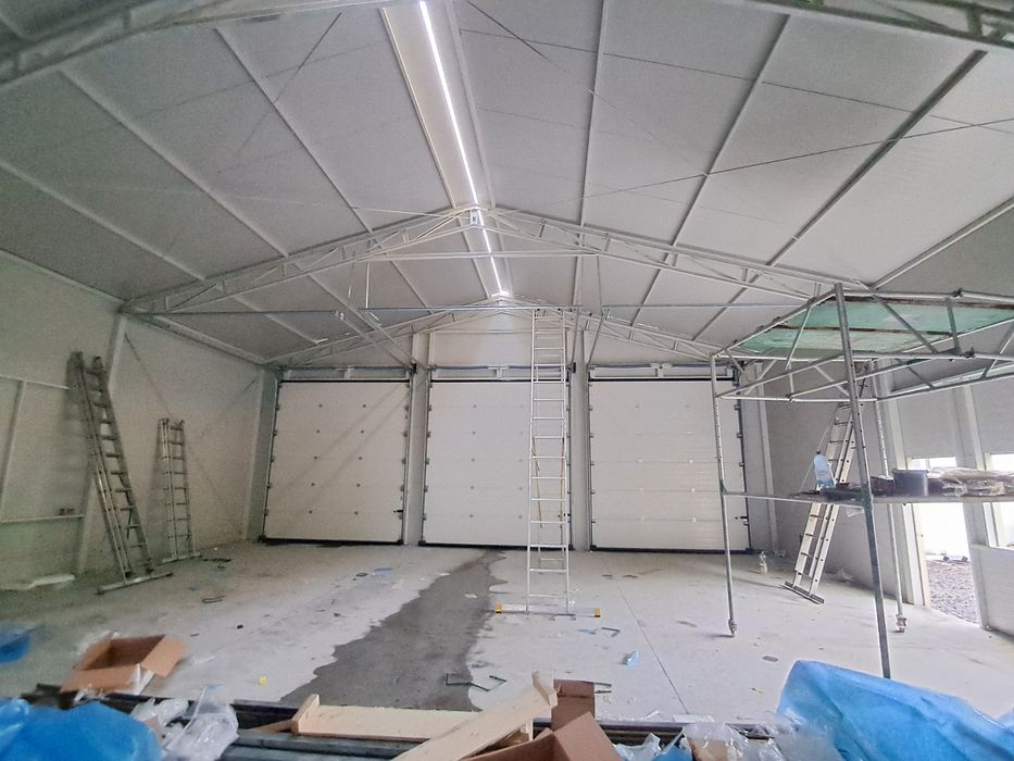 Usa Industriala Secționala * Premium si Rezistenta