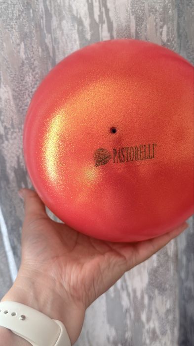Продам мяч Pastorelli, 18 р