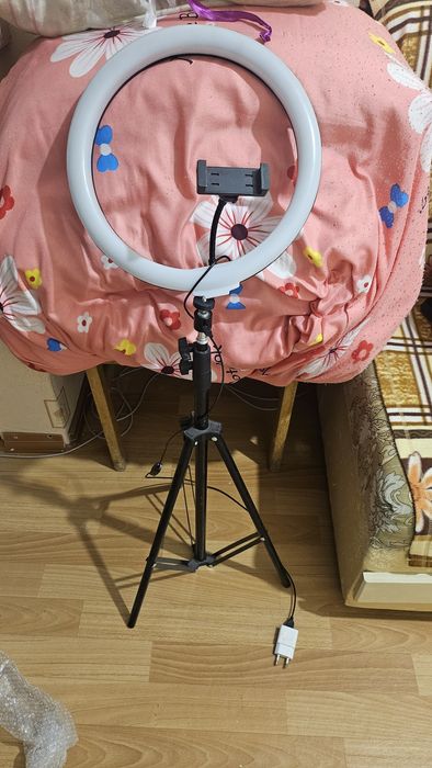 Штатив с лампой 200см