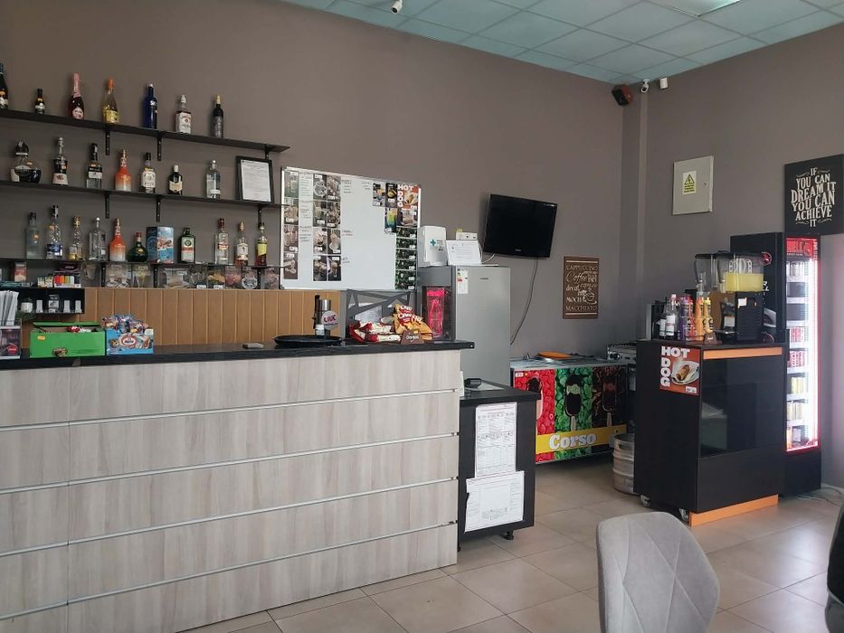 De Vinzare-Cafenea Complet Echipata ,Afacere la Cheie in Marghita. i