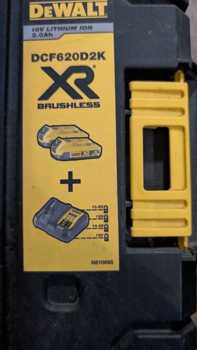 Filetanta cu impact DeWalt