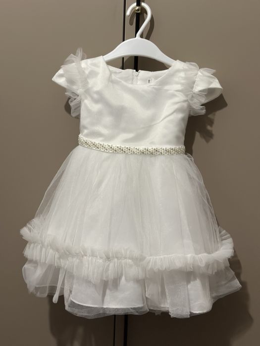 Продам платье для девочки